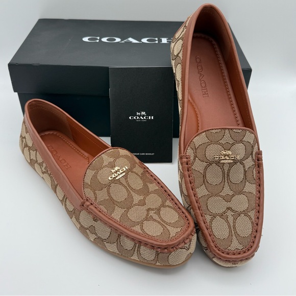 Coach 10B Tan Gable Signature Loafers New in Box - Picture 1 of 12